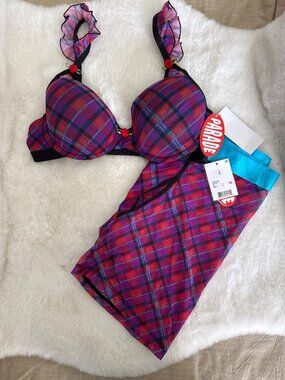 Parade Silky Mesh Flutter Strap T-Shirt Bra & Boxers Size Small 34B NEW